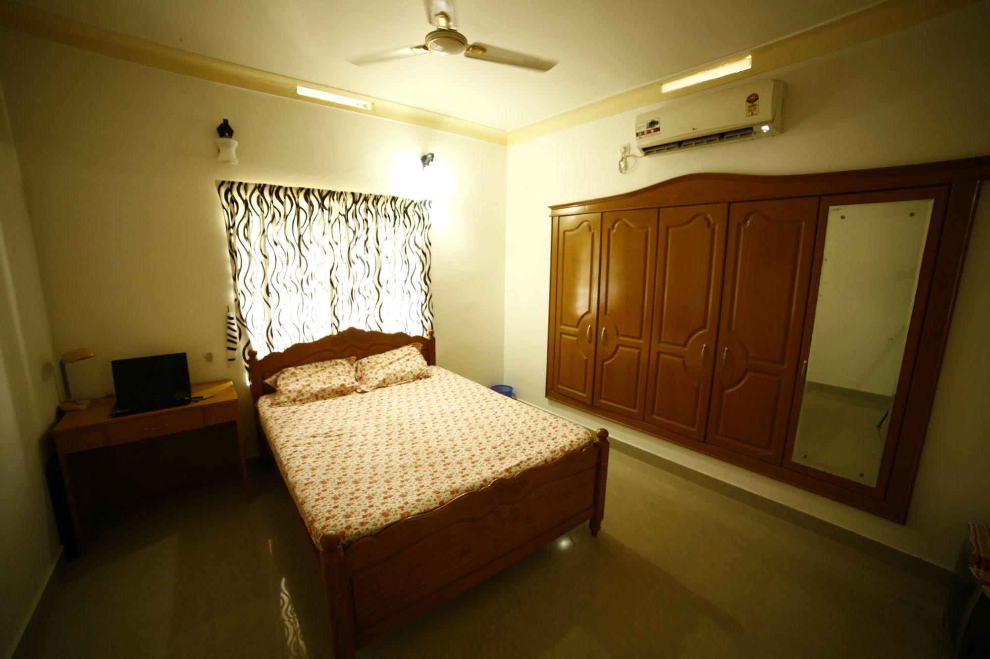 Cochin Cove Homestay Kochi Extérieur photo